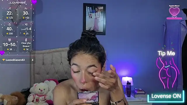 stephania_t webcam