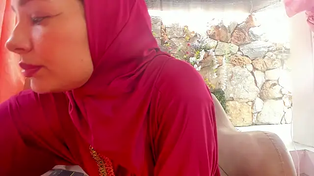 ShanaJamil webcam