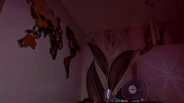 ClaireMathis webcam