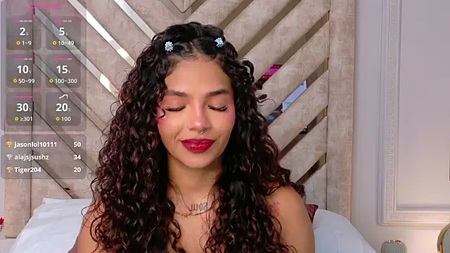Scarlett-Banner webcam