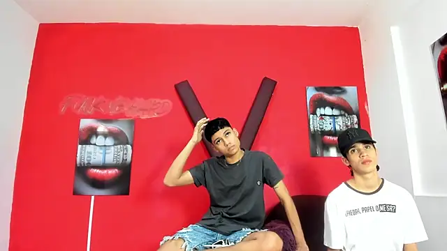 KING_LOVERS1 webcam