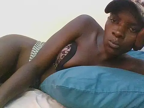 ebonypetite2 webcam