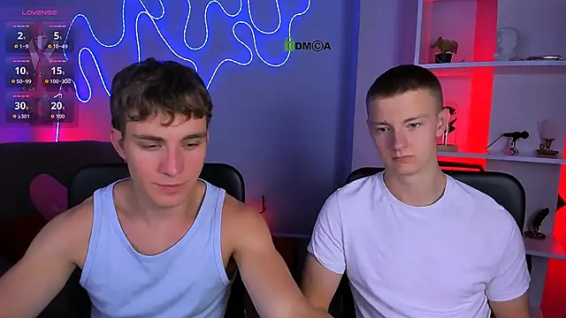 noah_nero webcam