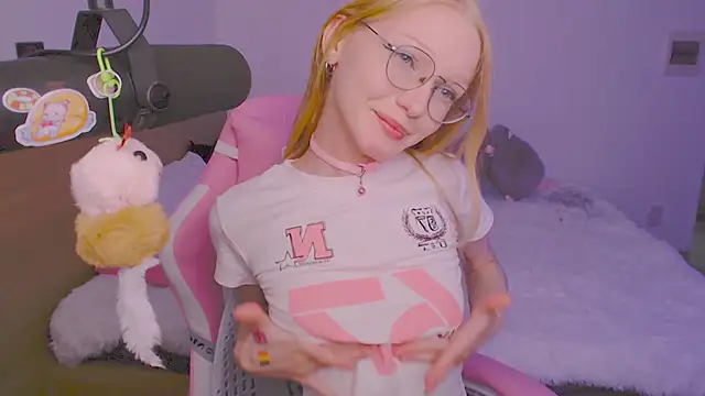 blush webcam