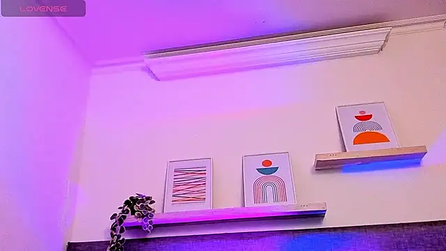 elliot_flame webcam