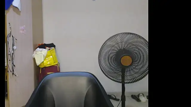 Ebonydripqueen webcam