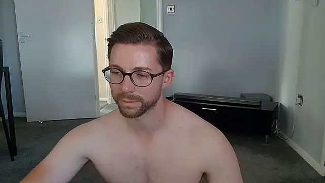 kkezzy live cam on StripChat