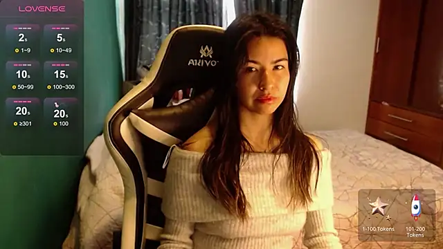alice_middlee