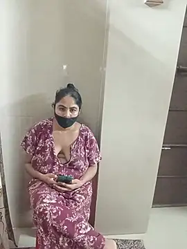 sakshi_moni
