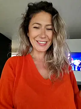 CelynaRoss webcam