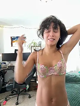 Kittybangerangbang webcam