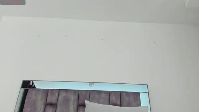alyssia_ocean webcam