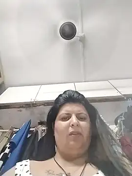 Jann_Riya333 webcam