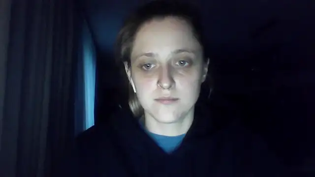 LeaWetGirl webcam