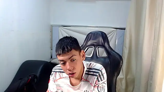 Liarr_ webcam