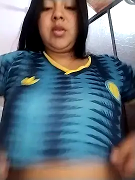 Amber_Herrera live cam on StripChat