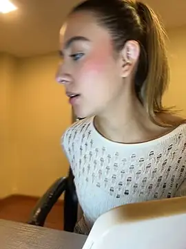 kloe__t18