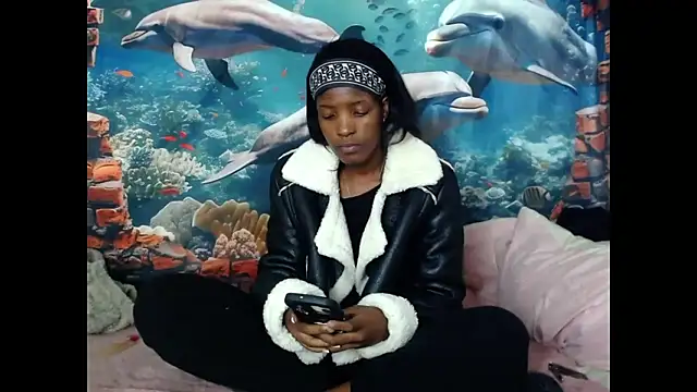 AfricanBarbiee69 webcam