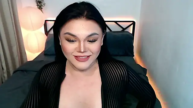 Olivia_lore webcam