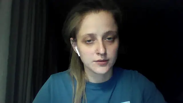 LeaWetGirl webcam