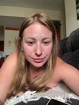 AlisaWhite webcam
