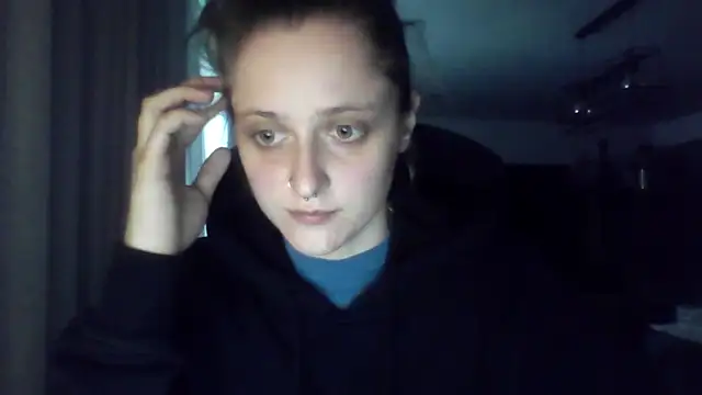 LeaWetGirl webcam