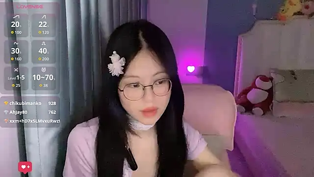 Luna-666 webcam