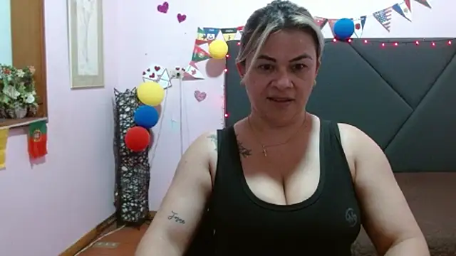 pamela_echeverria webcam