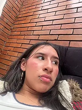 LilyRossi_ webcam