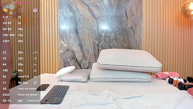 mary_spencer webcam