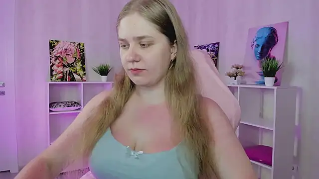 Megan_Violer webcam