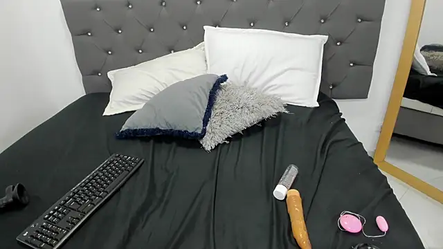 Emily_Behlle webcam