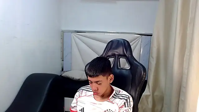 Liarr_ webcam