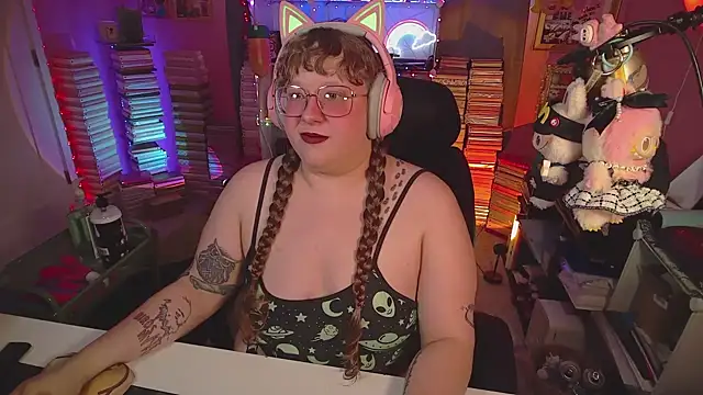FatVeronica webcam