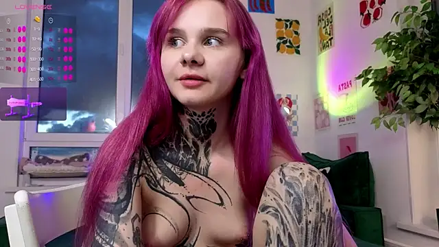 Britney_Lynch webcam