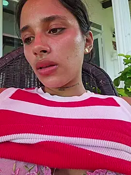 Lorena_Mcfly webcam