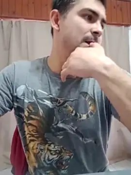 Bradd_32 webcam