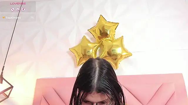 Caroline_daring webcam