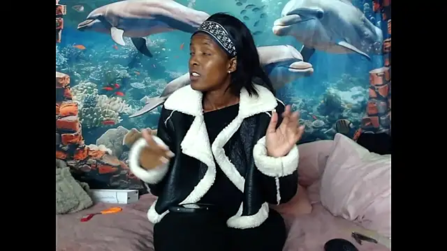 AfricanBarbiee69 webcam