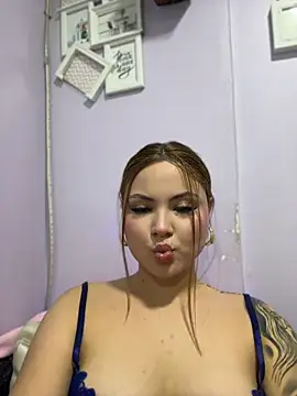 Beella1_ webcam