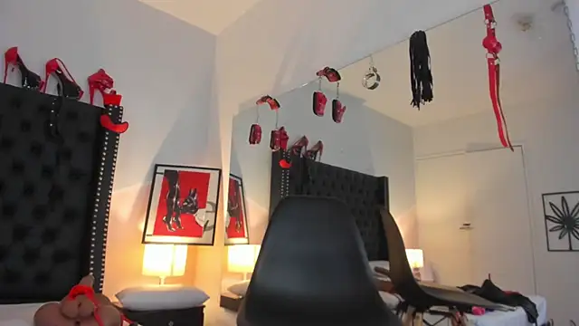 skarlethbelluci webcam