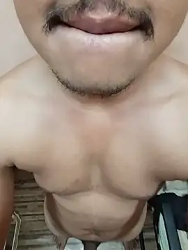 yourbabyboy143 webcam