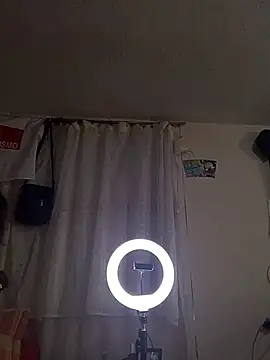 Bunny_and_claid webcam
