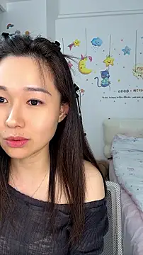 momo0021 webcam
