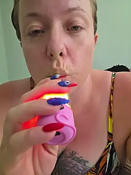 julimonroe webcam