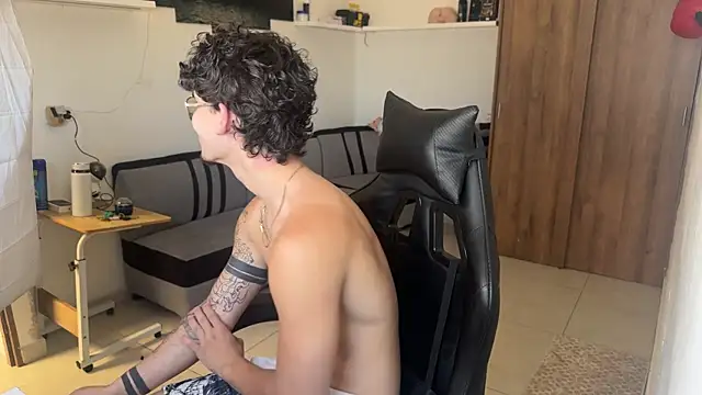 Kisan_Smith webcam