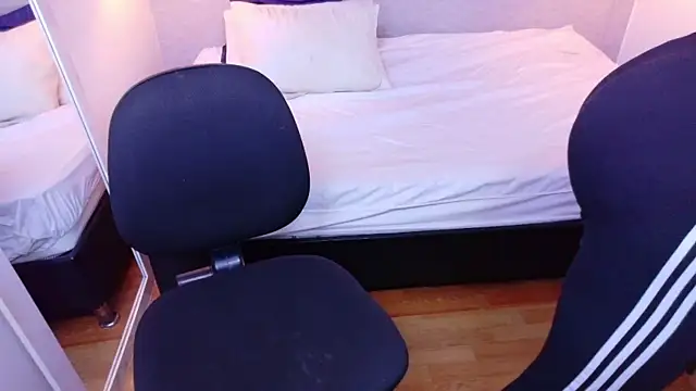 fat_naughtyass webcam