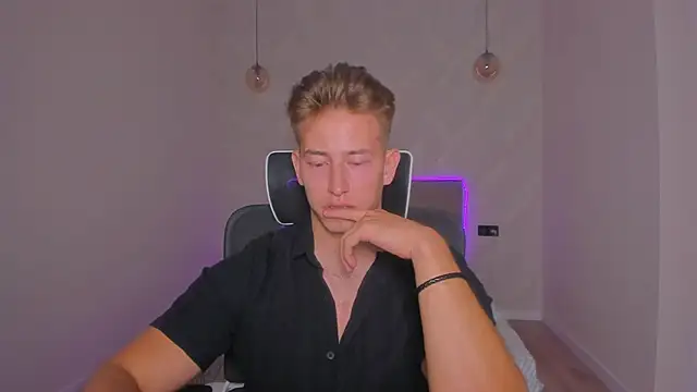 find0m_master webcam