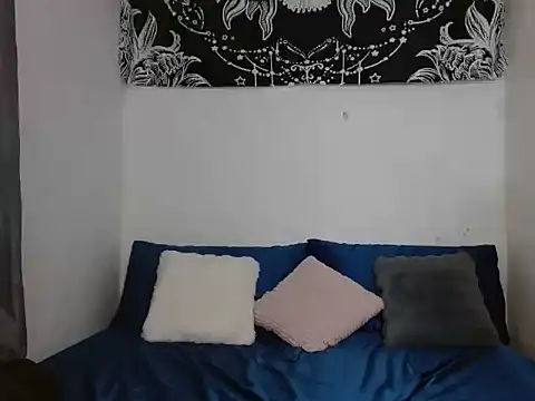 ItsXxxcole3 webcam
