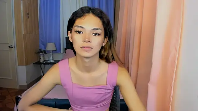 Kitty_Bigcockxxx webcam